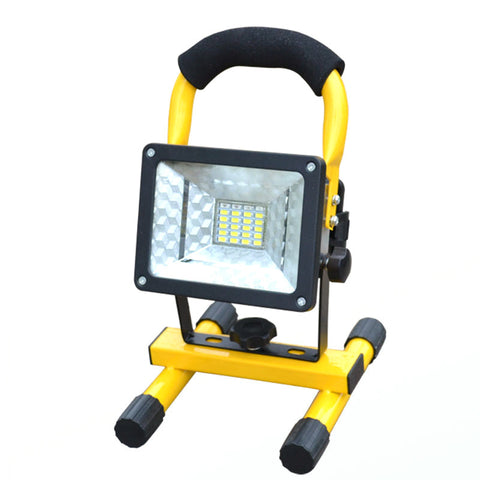 Rechargeable LED Floodlight Portable Spotlight Movable Outdoor Camping Light 24led Grassland Power from 3*18650 Batteries