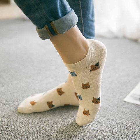 New cartoon cute cat face  thin section invisible shallow mouth  women's cotton socks short tube socks spring and summer